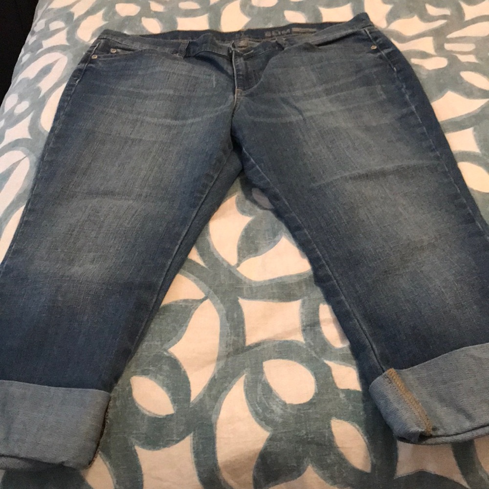 Jean capris